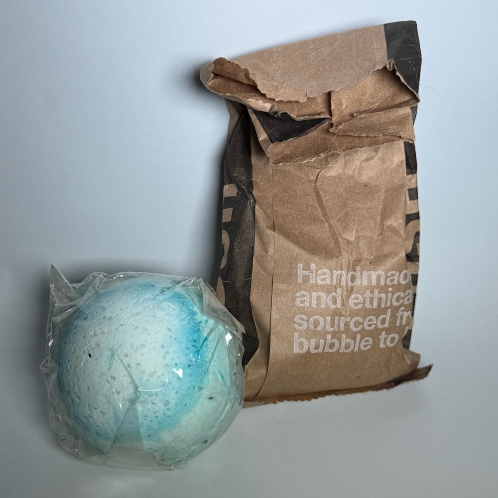Lush Black Rose Bath Bomb and a (Non-Branded) Blue Bath bomb Bundle